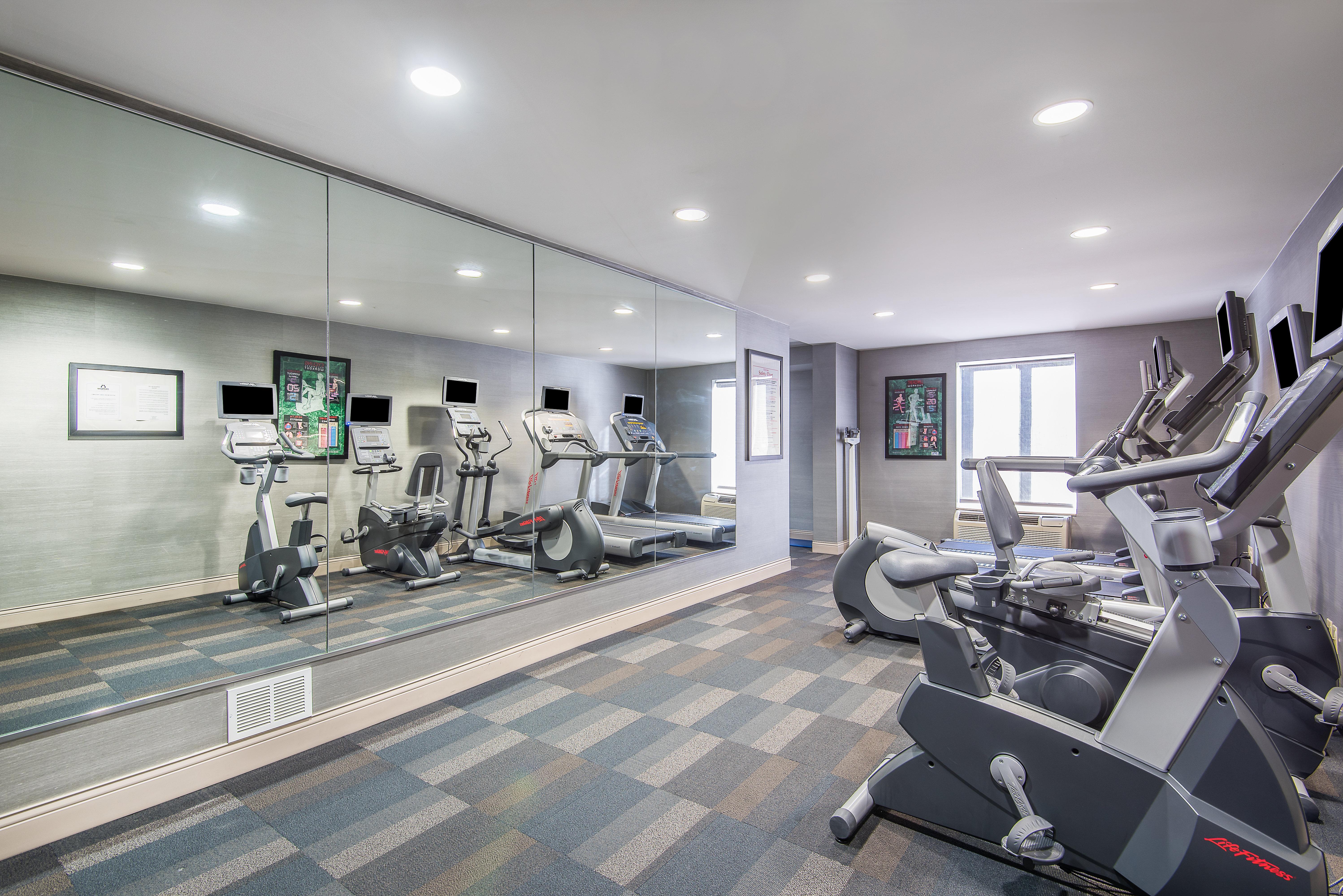 Holiday Inn Express & Suites Philadelphia - Mt Laurel By Ihg Mount Laurel Dış mekan fotoğraf